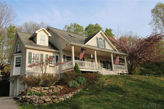 86 Perks Blvd, Cold Spring, NY 10516 - photo 1