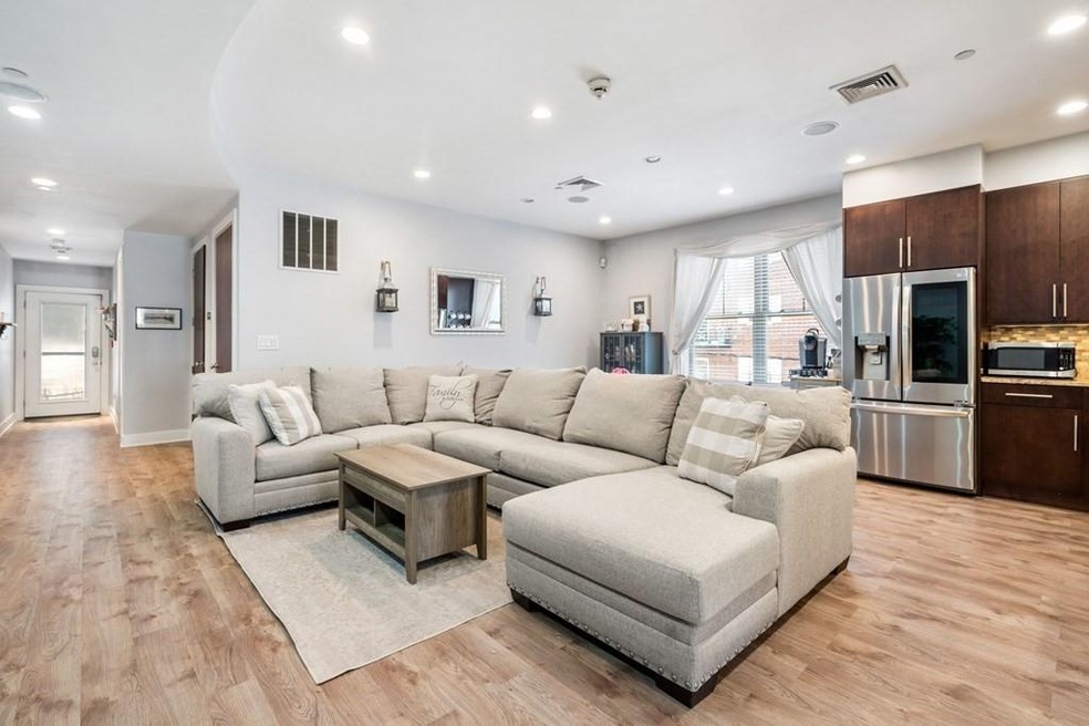 34 Coffey St unit 4, Dorchester, MA 02122 - photo 1