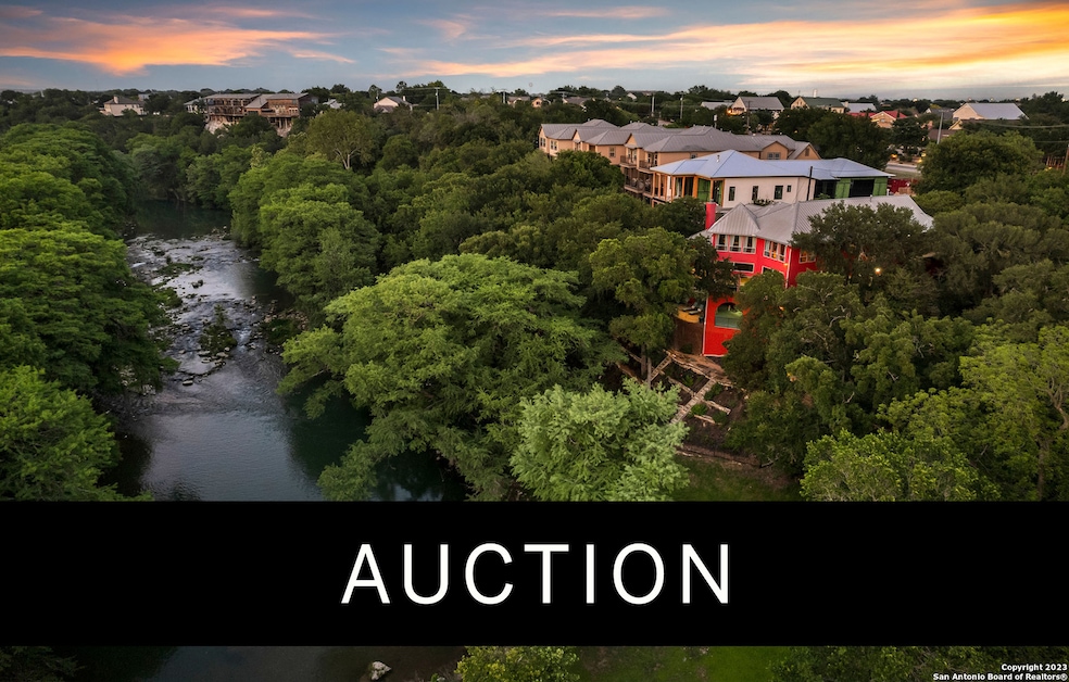 1001 Gruene Rd, New Braunfels, TX 78130 - photo 1