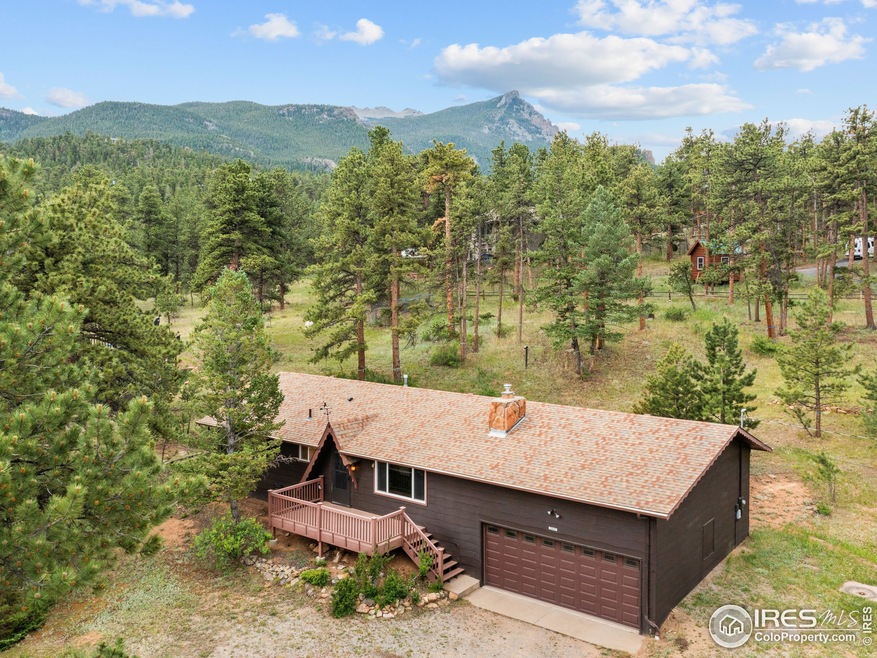 Nice location in SE Carriage Hills