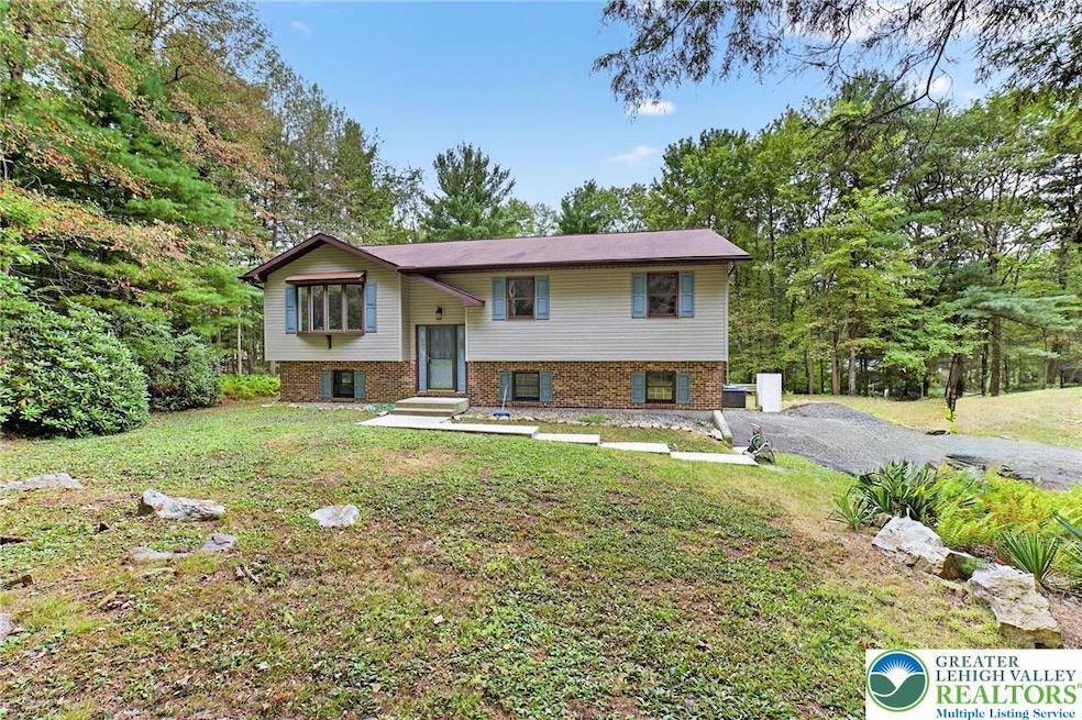 Pending $385,500 • Co-Listing Agent