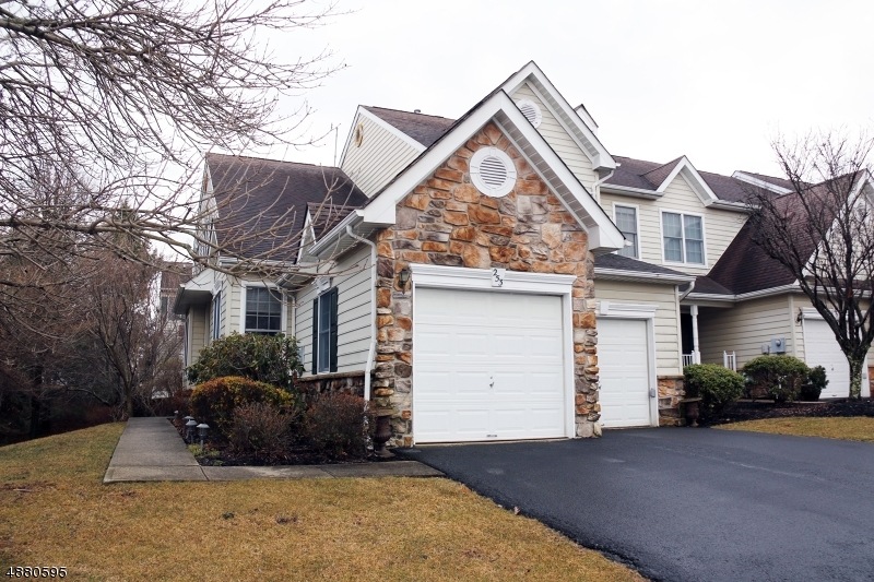 253 Patriot Hill Dr, Basking Ridge, NJ 07920 - photo 1