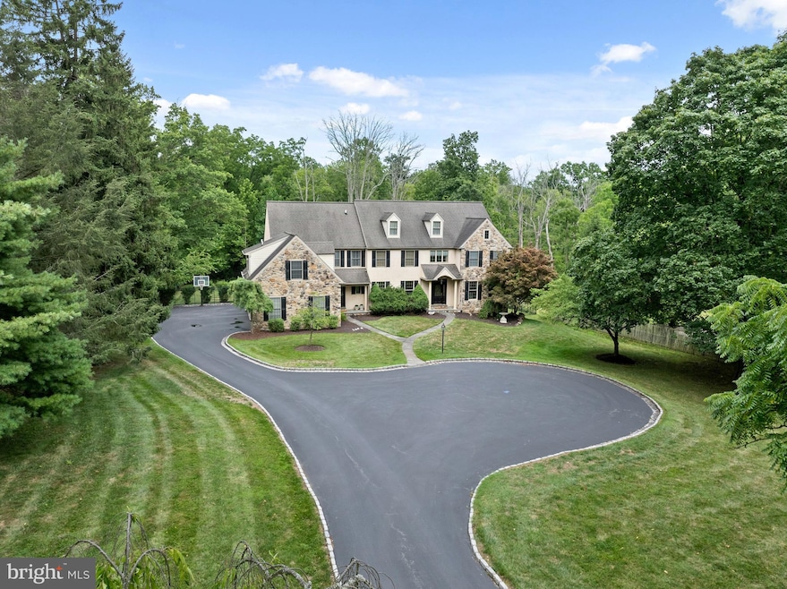 533 Newtown Rd, Berwyn, PA 19312 - photo 1