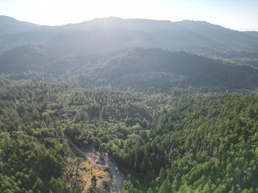 0 E Evans Creek Rd unit 220208811, Central Point, OR 97502 - photo 1