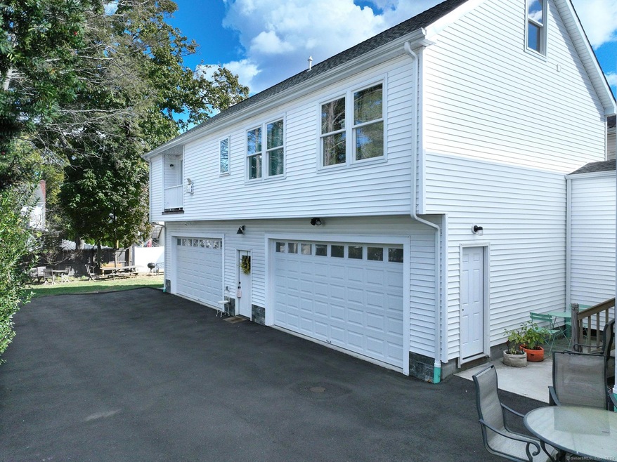 33 Elm Tree Place unit B Rear, Stamford, CT 06906 - photo 1