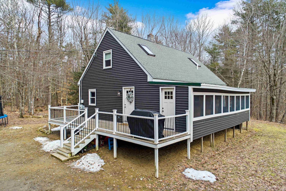 323 Pitman Rd, Center Barnstead, NH 03225 - photo 1