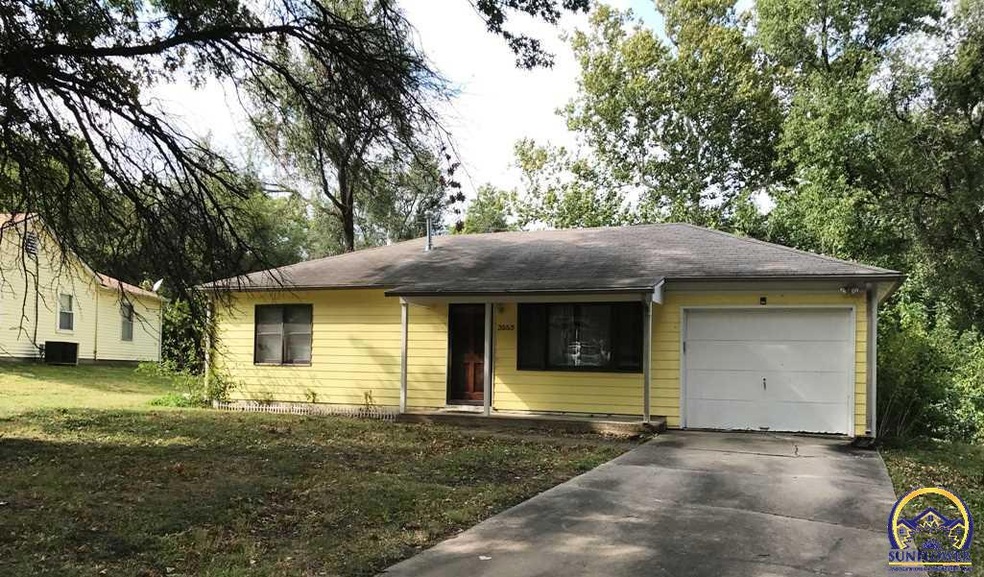 3553 SW Devon Ave, Topeka, KS 66611 - photo 1