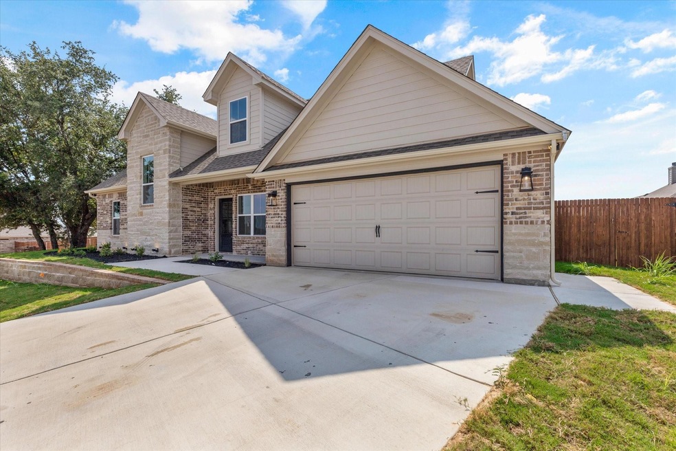 3308 Promenade Dr, Granbury, TX 76049 - photo 1