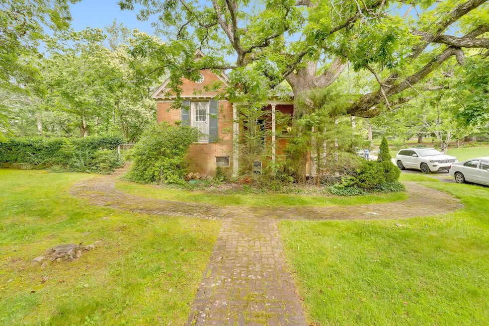 624-E-Brow-Rd-MLS-Photos-16