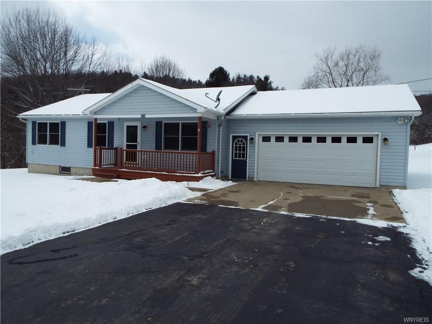 Exterior Front: Garage Dimensions 24x24