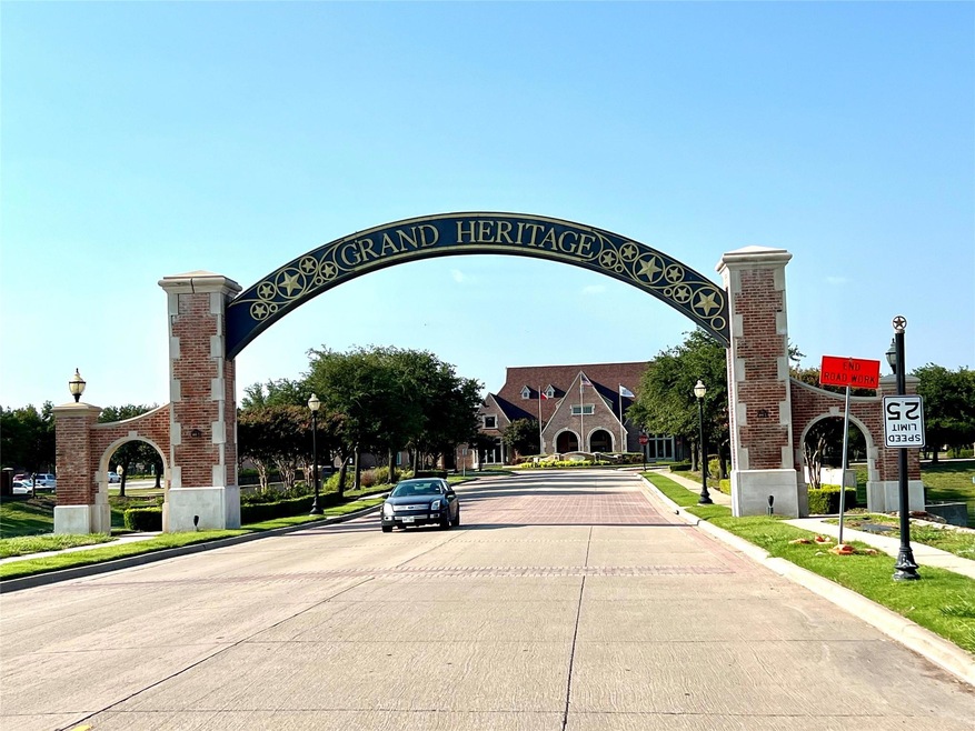 847 Crockett Dr, Lavon, TX 75166 - photo 1