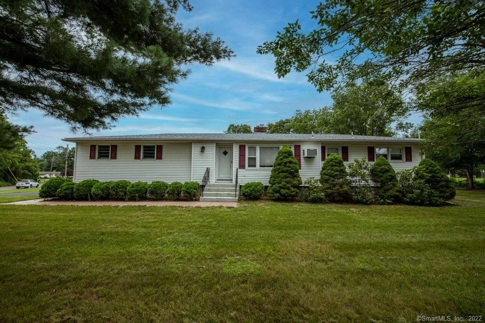 2 Valley Brook Ln, North Haven, CT 06473 - photo 1