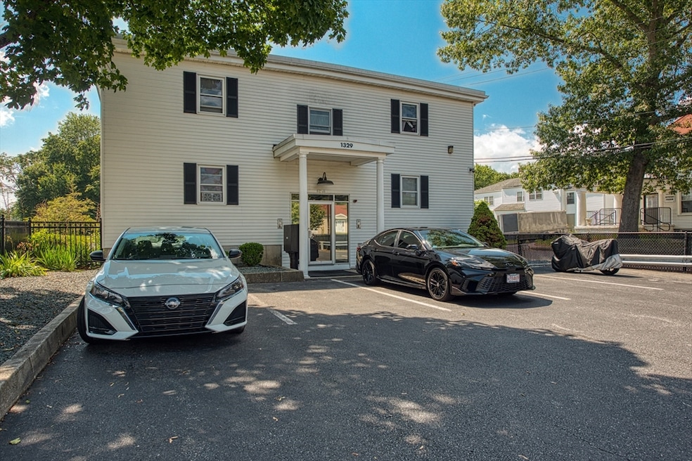 1329 Main St unit 7, Brockton, MA 02301 - photo 1