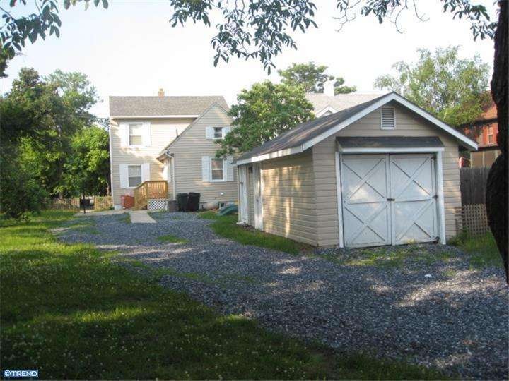 42 W Centre St, Woodbury, NJ 08096 - photo 1