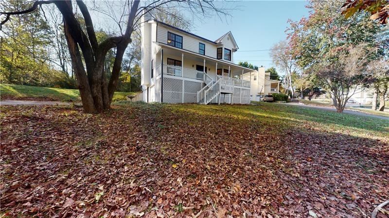 2010 Meadows Dr, Woodstock, GA 30188 - photo 1