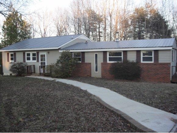 3177 Stoney Creek School Rd, Reidsville, NC 27320 - photo 1