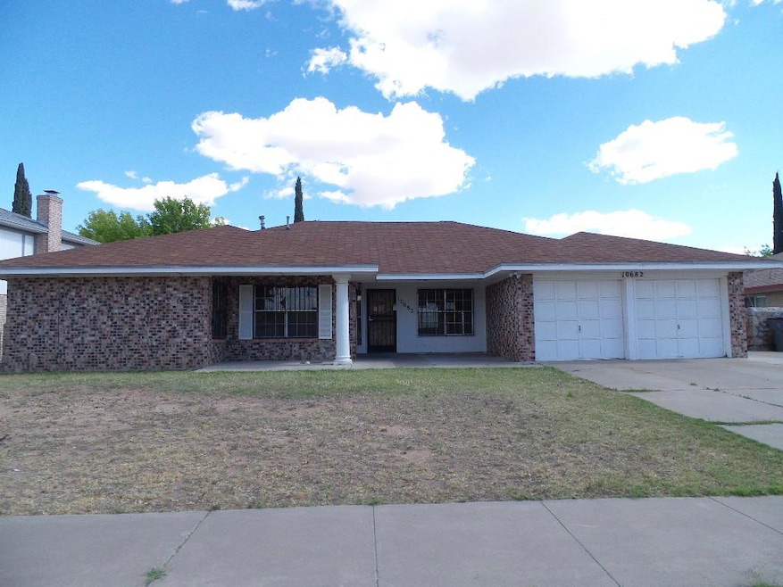 10682 Janway Dr, El Paso, TX 79935 - photo 1