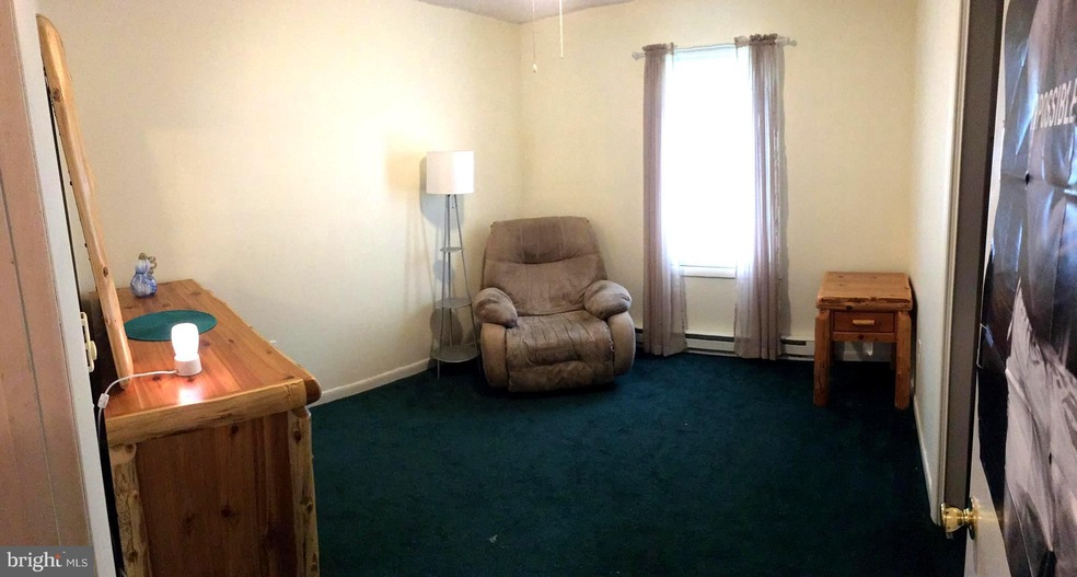 1144 Hollywell Ave, Chambersburg, PA 17201 - photo 1