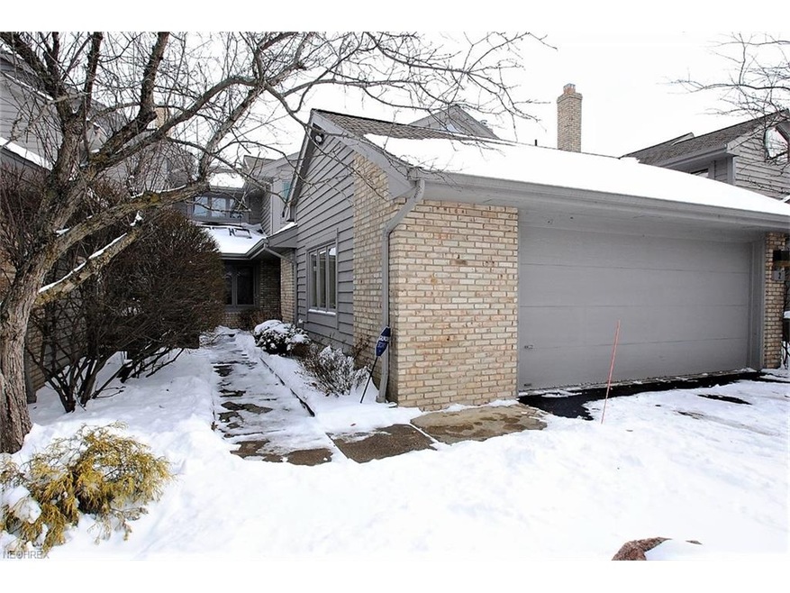 Welcome to 2 Deerfield Ln. Beachwood OH 44122