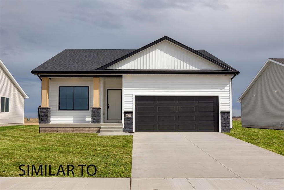 1509 Maple St, Granger, IA 50109 - photo 1