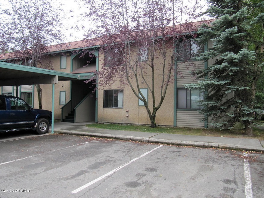 Lois Drive