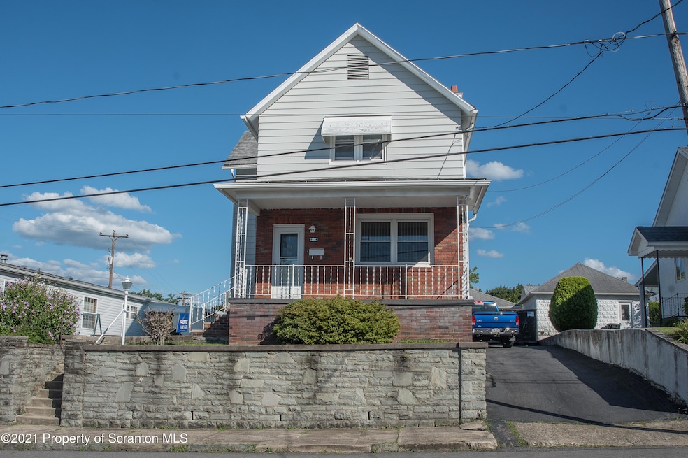 160 Elizabeth St, Pittston, PA 18640 - photo 1