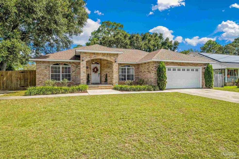 1785 Tillman Ln, Pensacola, FL 32526 - photo 1