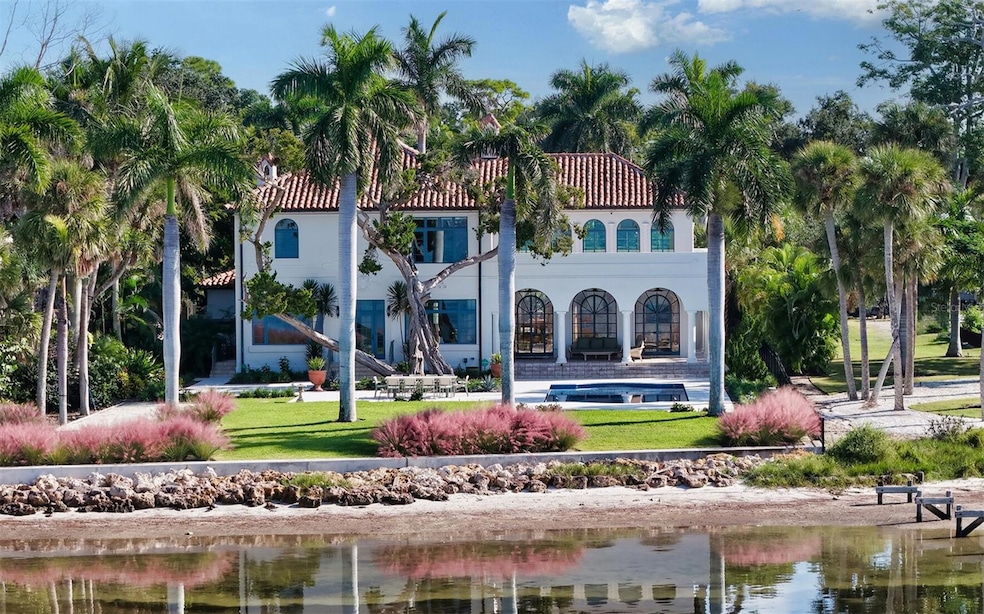 4311 Bay Shore Rd, Sarasota, FL 34234 - photo 1