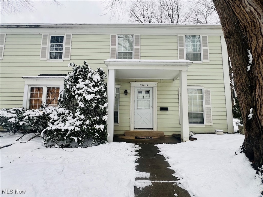 7311 Trotter Ln unit A, Mentor, OH 44060 - photo 1
