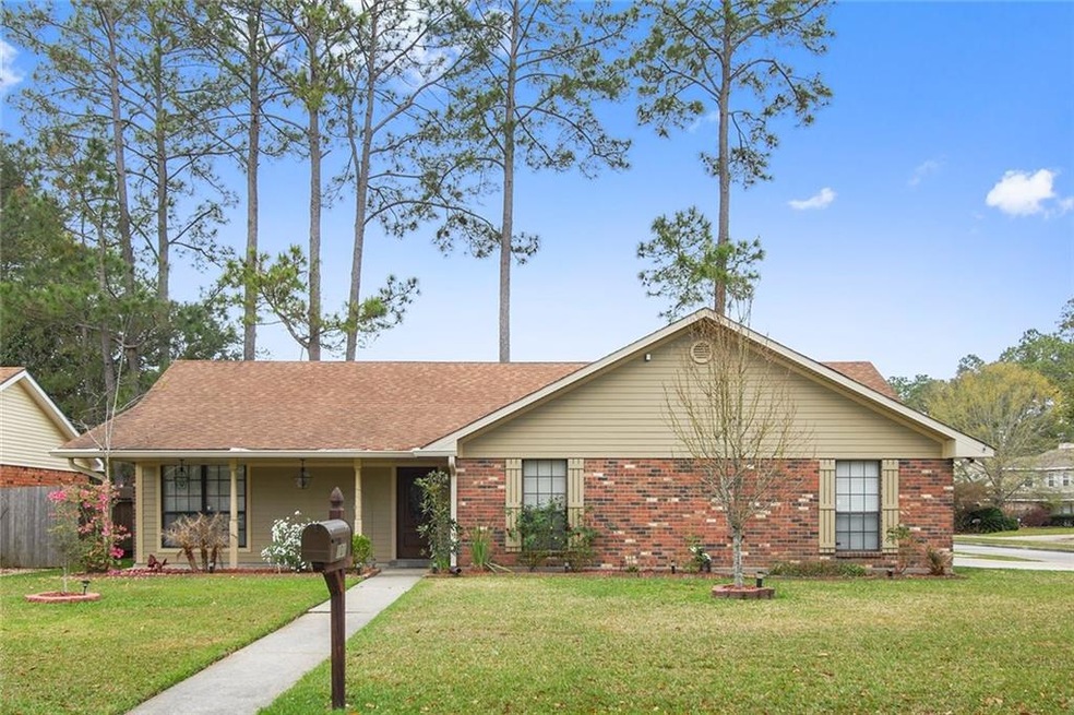 101 Willow Wood Dr, Slidell, LA 70461 - photo 1