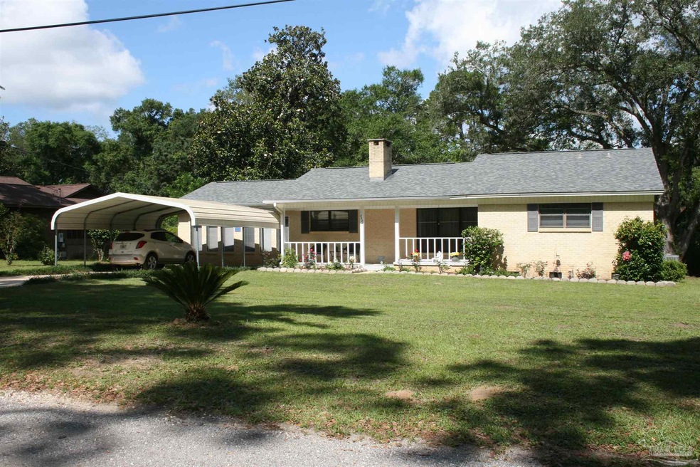 2824 Mandeville Ln, Pensacola, FL 32526 - photo 1