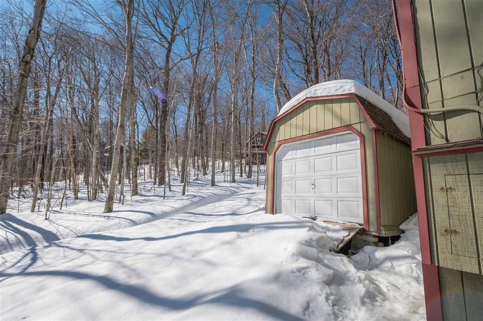 44 Howes Loop, Wilmington, VT 05363 - photo 1