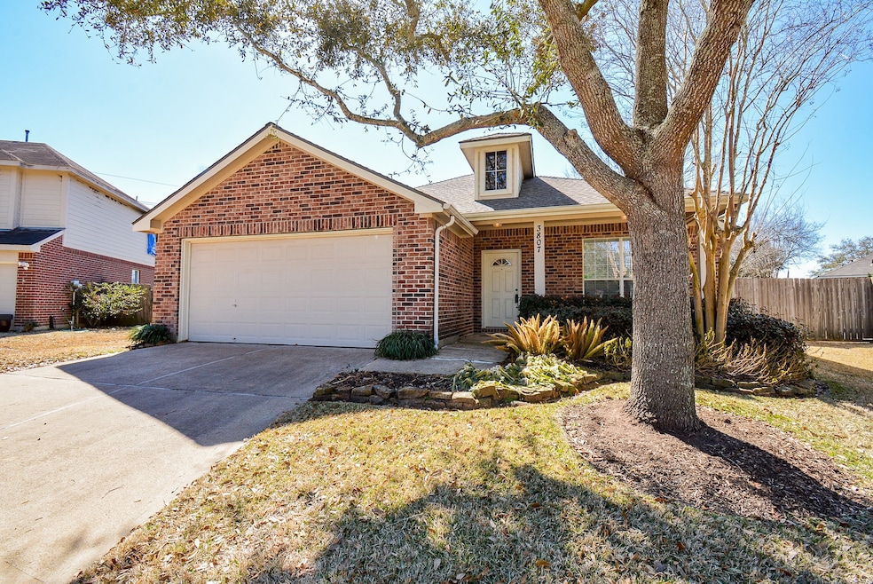 For Rent $2,200/month