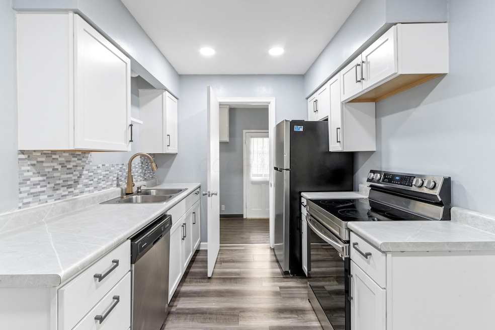 73 N Everett Ave, Columbus, OH 43213 - photo 1