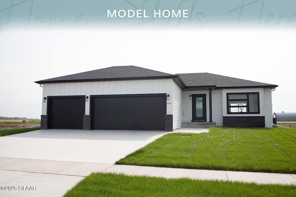 405 Wren Drive MH Banner