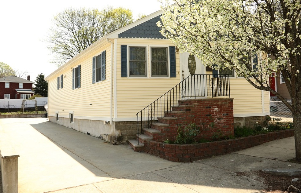 1 Sprague St, Peabody, MA 01960 - photo 1