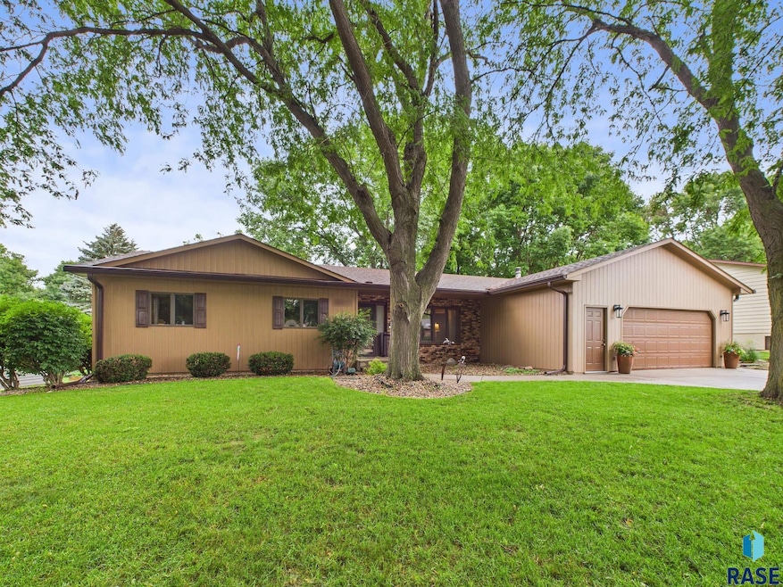 3617 S Spencer Blvd, Sioux Falls, SD 57103 - photo 1