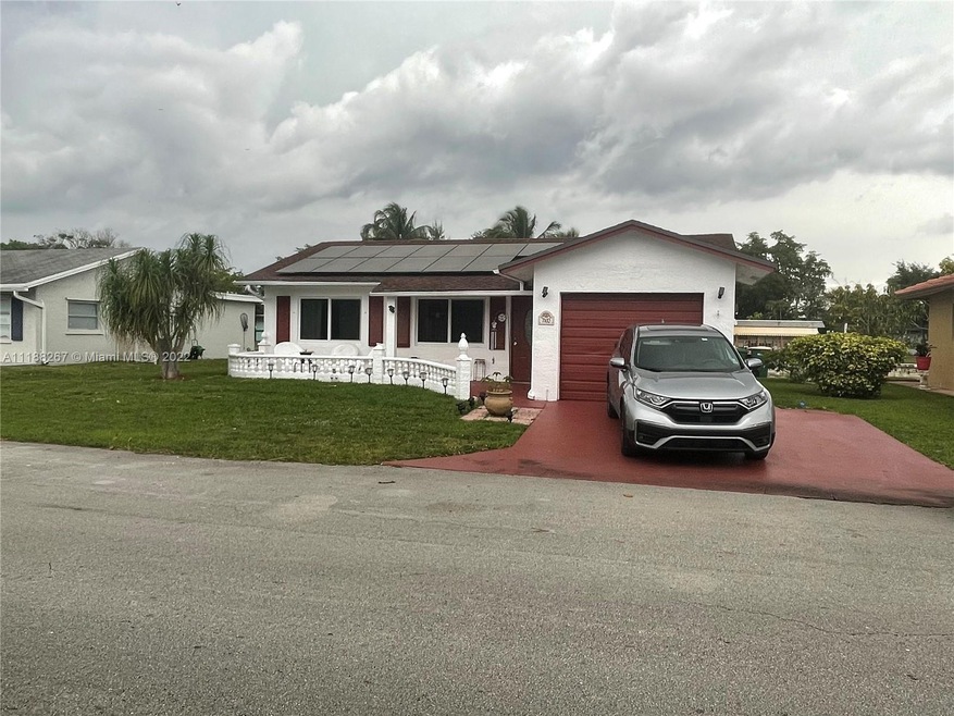 7103 NW 77th St, Tamarac, FL 33321 - photo 1