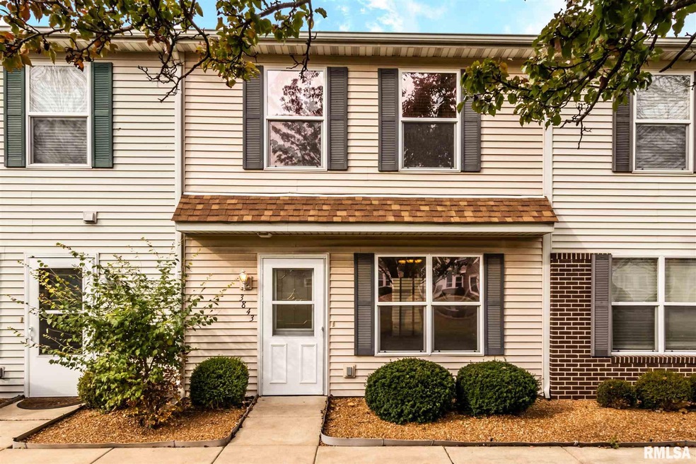 3843 W Palmyra Ct unit 2, Peoria, IL 61604 - photo 1