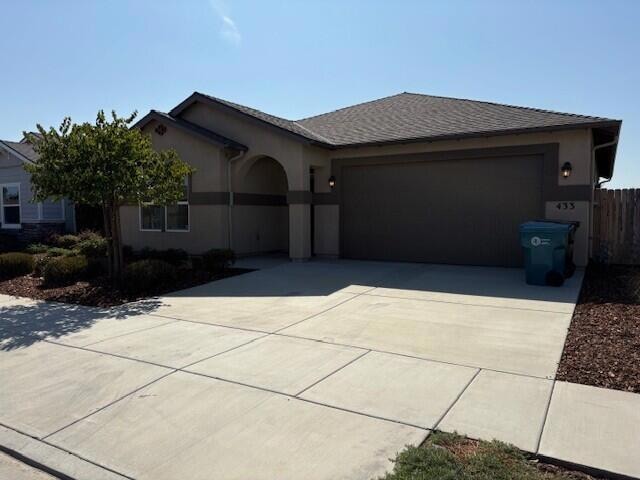 Pending $399,900 • Co-Listing Agent