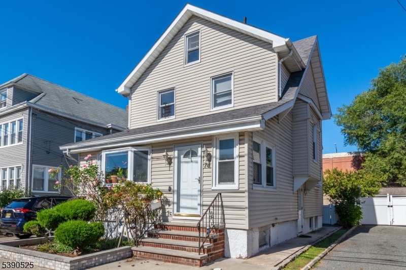 74 Trimble Ave, Clifton, NJ 07011 - photo 1