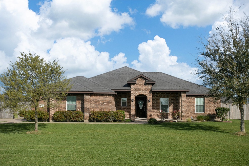 11206 April Dr, Needville, TX 77461 - photo 1