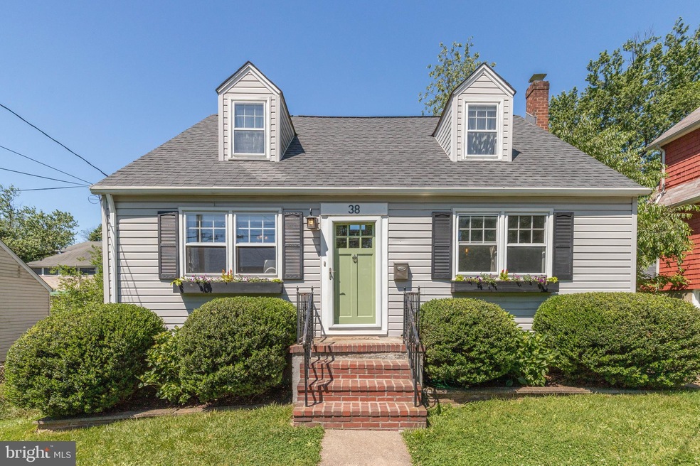 38 Glenwood Ave, Catonsville, MD 21228 - photo 1