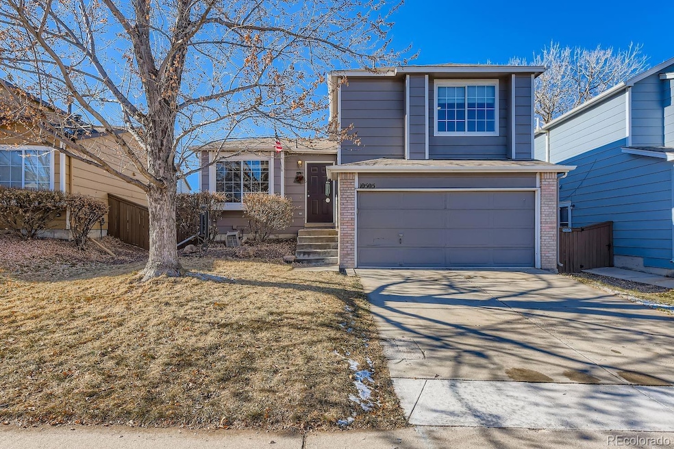 10505 Hyacinth Place, Highlands Ranch, CO 80129 - photo 1