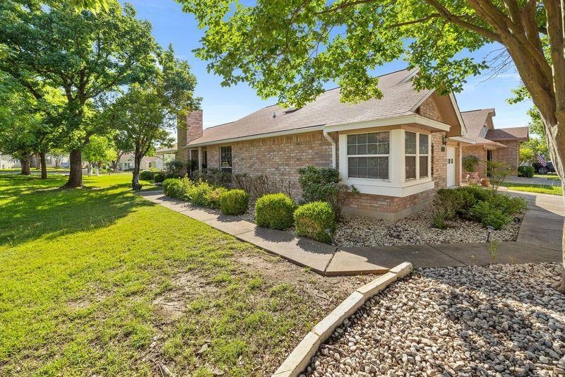 For Sale $366,000