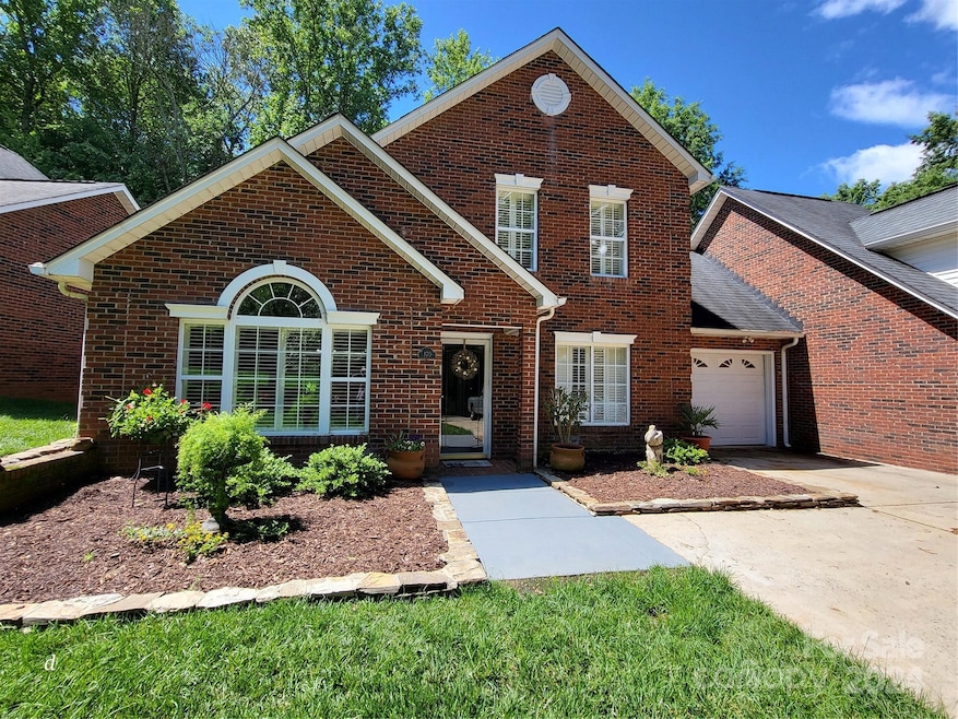 170 Columns Cir, Shelby, NC 28150 - photo 1