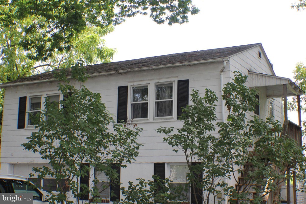 312 Chestnut Ave, Wilmington, DE 19809 - photo 1