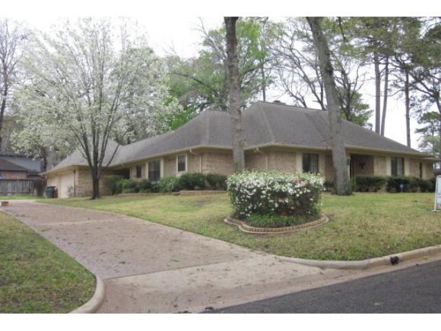 1721 Glenbrook St, Nacogdoches, TX 75965 - photo 1