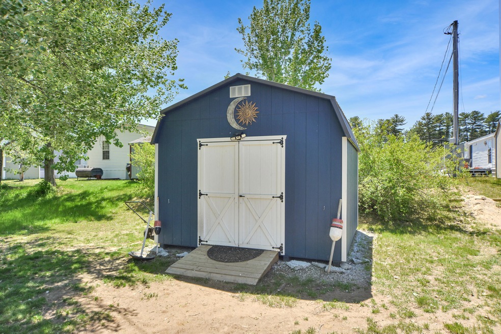 49 Larry Ln, Brunswick, ME 04011 - photo 1