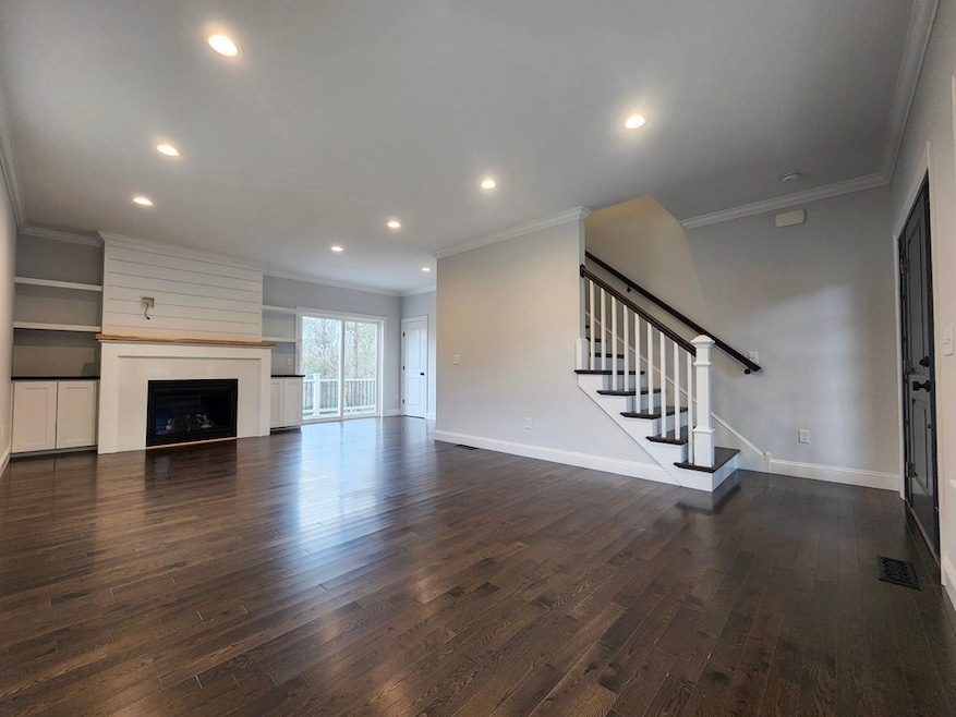 182 Leger Ln, Tiverton, RI 02878 - photo 1